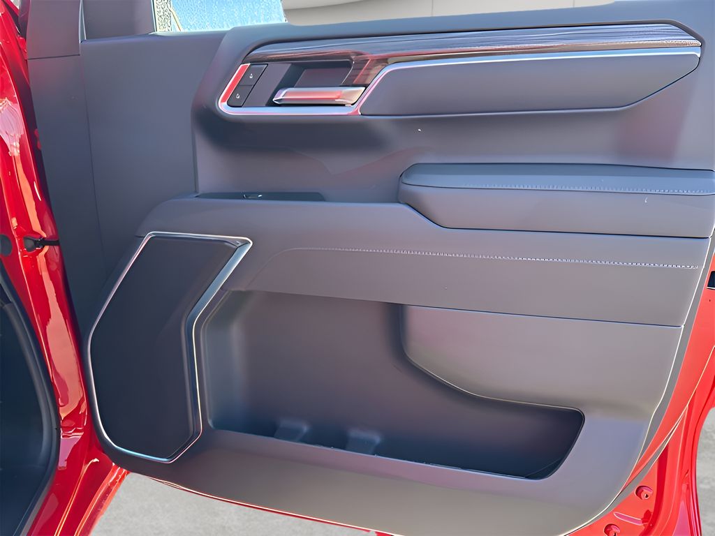 2025 Chevrolet Silverado 1500 LT - Photo 11