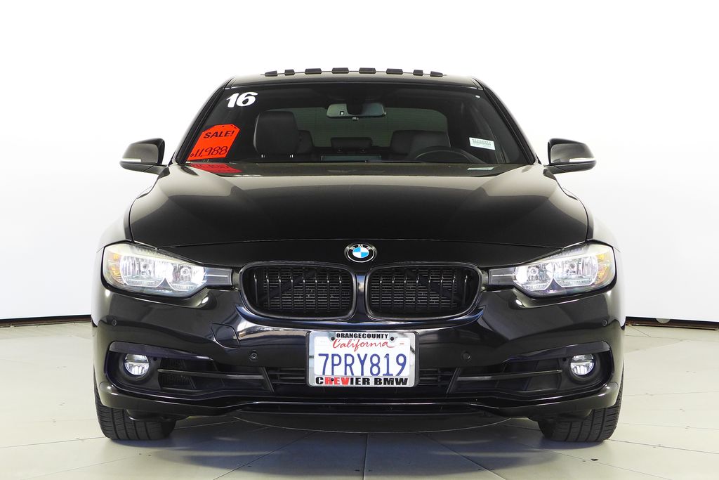Thumbnail: 2016 BMW 3 Series - 3