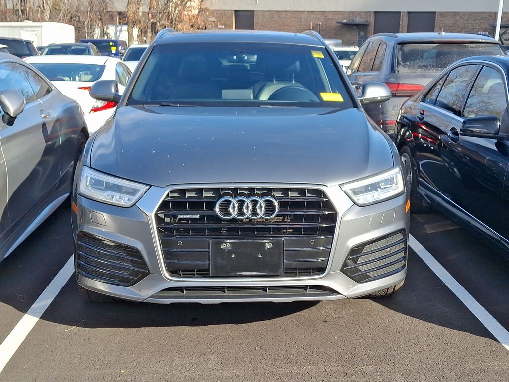 2016 Audi Q3 Prestige 2