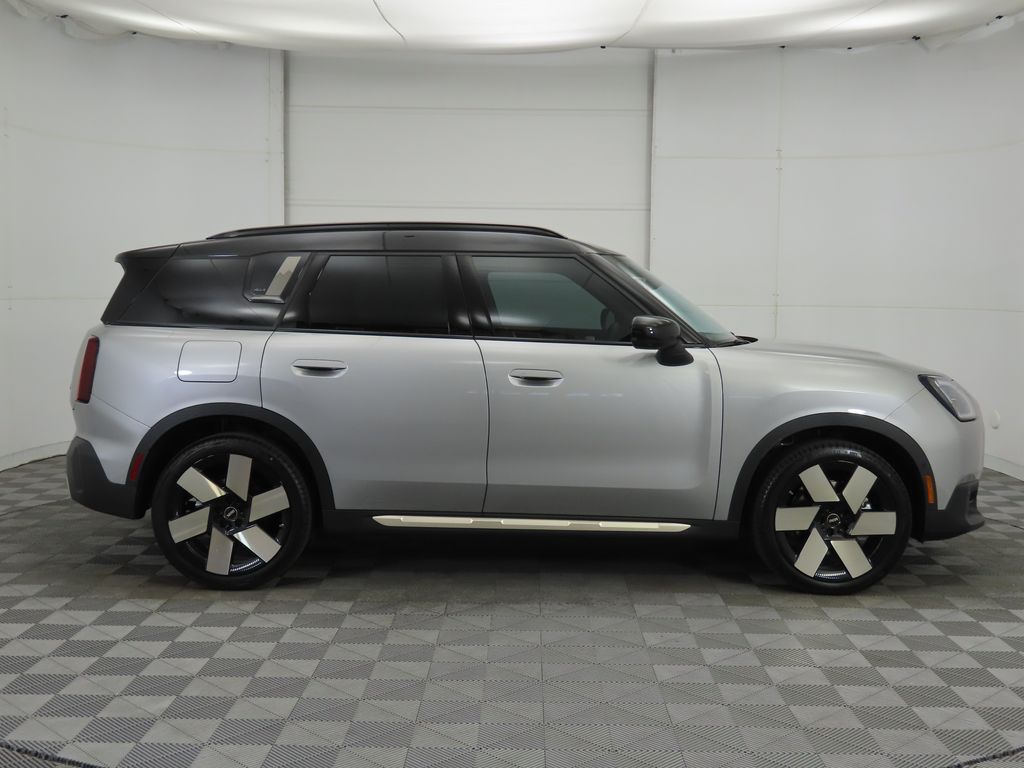 Thumbnail: 2026 MINI Cooper Countryman - 4