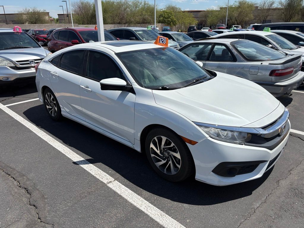Thumbnail: 2017 Honda Civic - 3