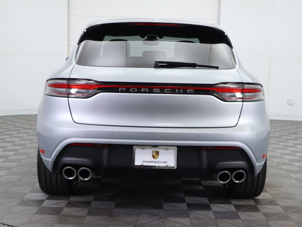 Thumbnail: 2024 Porsche Macan - 6