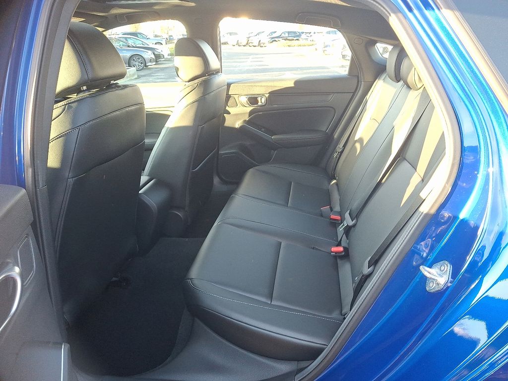 Thumbnail: 2025 Acura Integra - 10