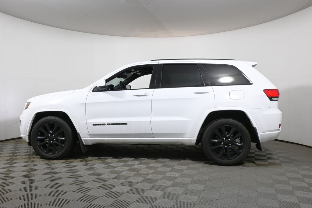 Thumbnail: 2020 Jeep Grand Cherokee - 2