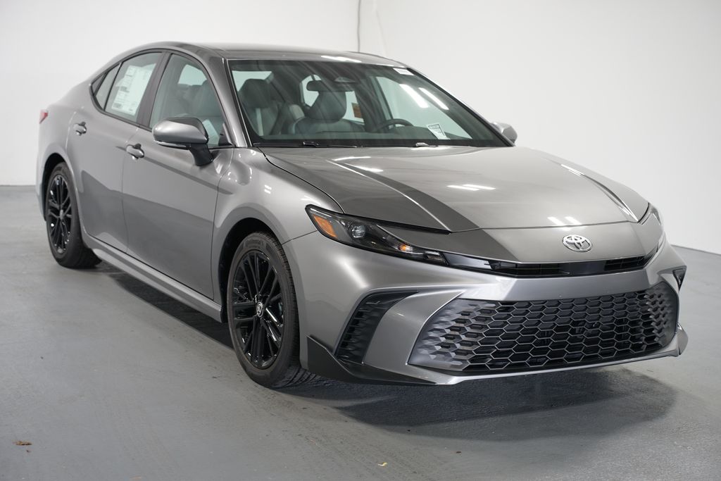 Thumbnail: 2025 Toyota Camry - 3