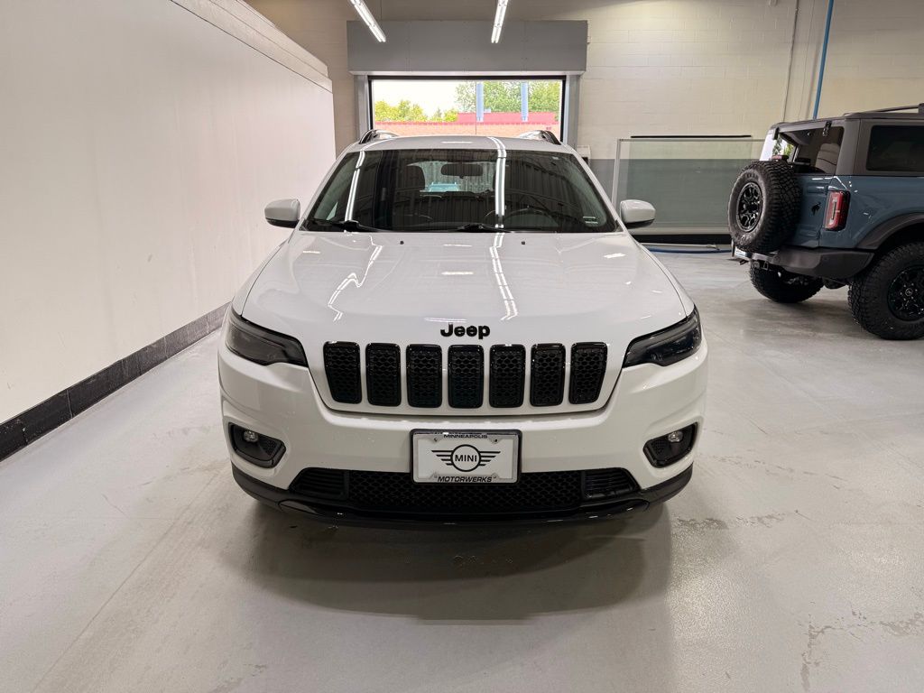 2019 Jeep Cherokee Altitude 8