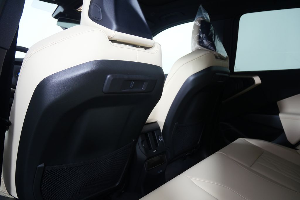 Thumbnail: 2025 BMW X3 - 17