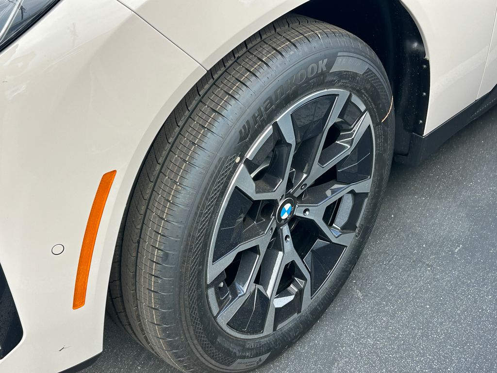 Thumbnail: 2026 BMW X3 - 3