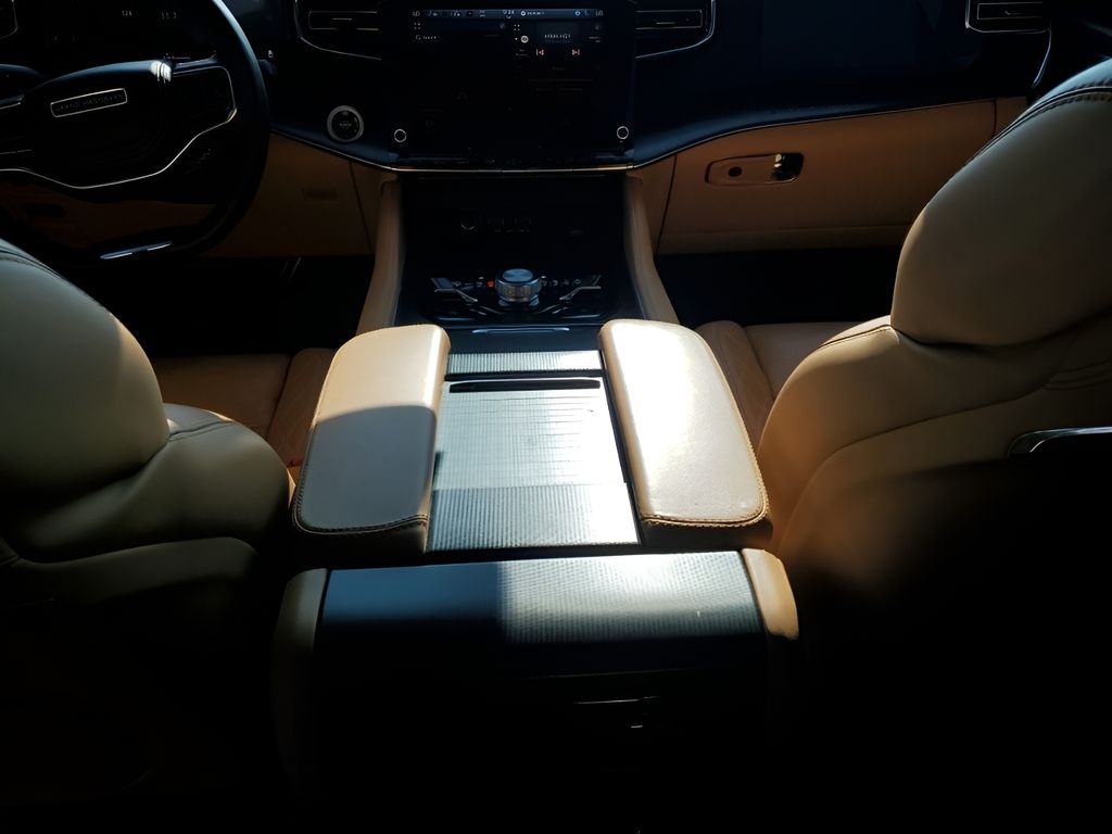Used Car 2024 Jeep Grand Wagoneer  Utility Series Iii Obsidian Four Wheel Drive For Sale Under $90,000 In Austin, Texas