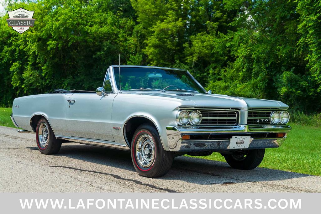 1964 Pontiac GTO 2