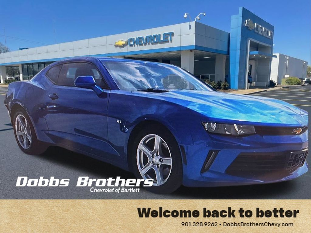 2017 Chevrolet Camaro 1LT Coupe RWD