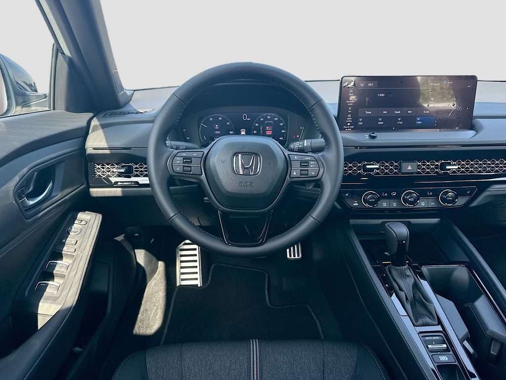 2025 Honda Accord Sport 18