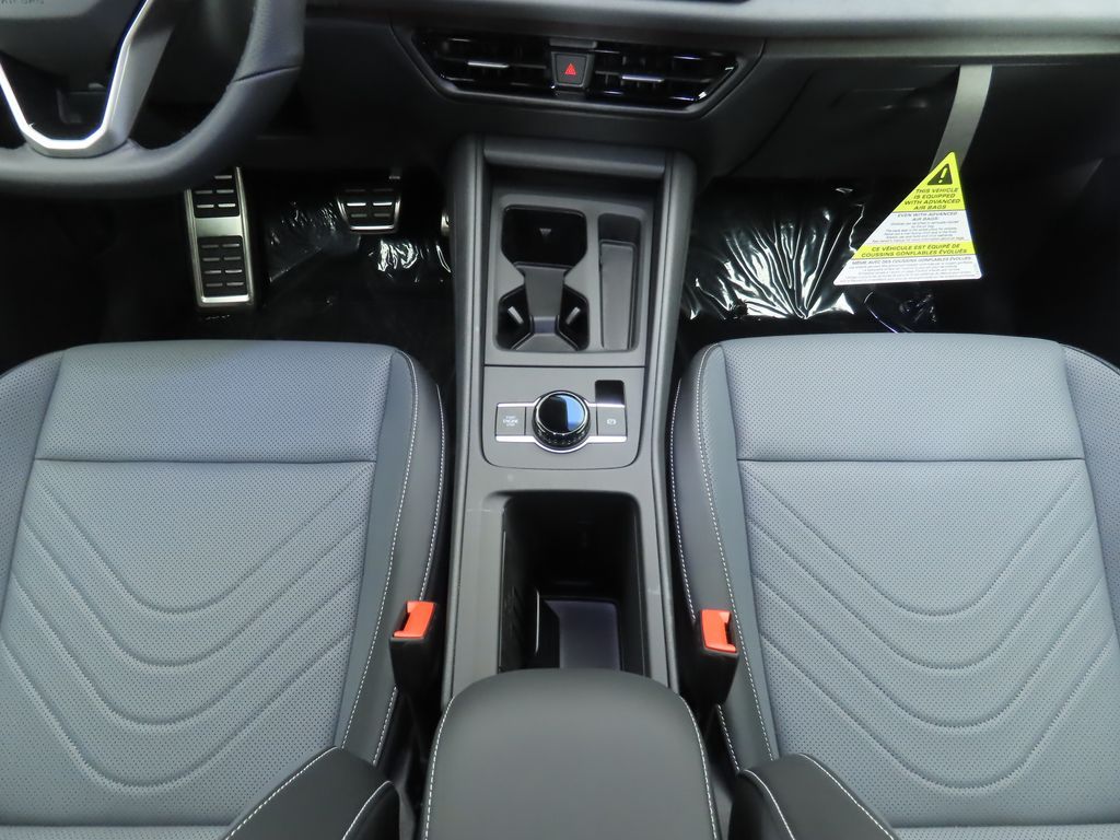 Thumbnail: 2026 Volkswagen Tiguan - 16