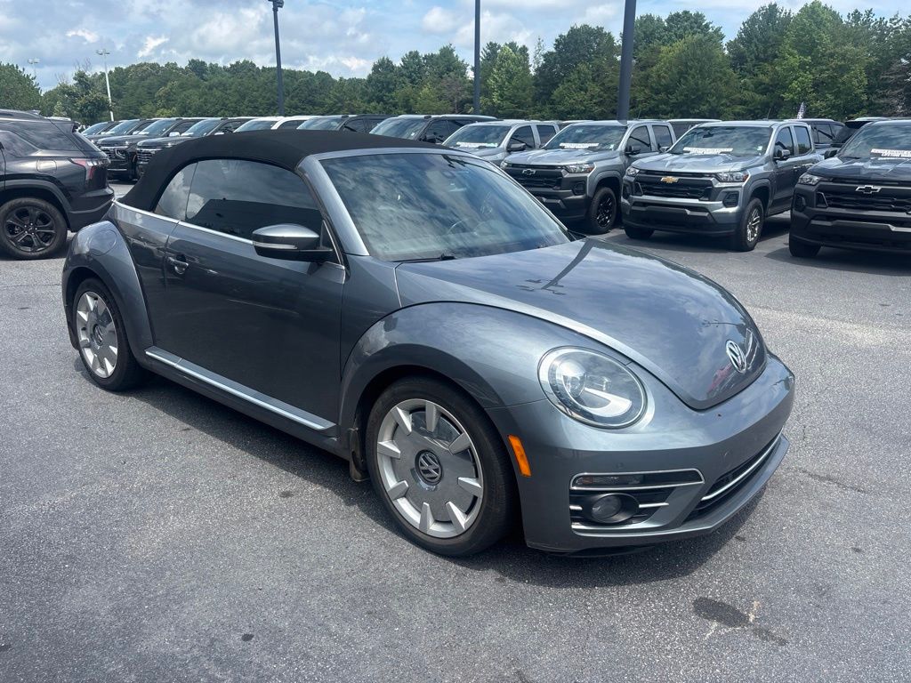 Platinum Gray Metallic/Brown Roof 2019 Volkswagen Beetle Convertible Front-Wheel Drive 6-Speed Automatic