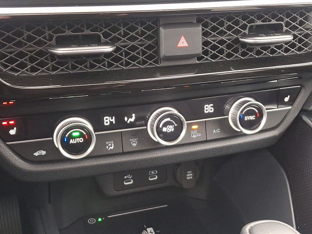 Thumbnail: 2025 Acura ADX - 17