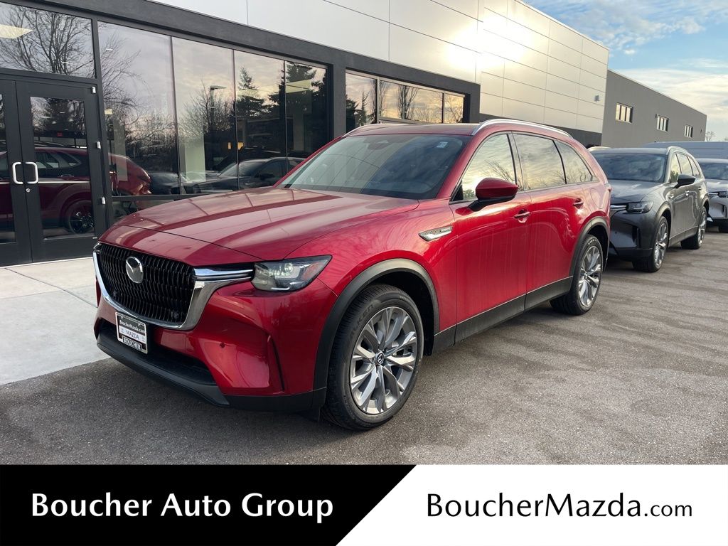 New 2026 Mazda CX-90 PHEV Preferred 4D Sport Utility in Wisconsin
