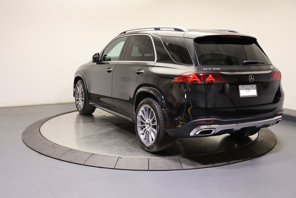 Thumbnail: 2027 Mercedes-Benz GLE - 3