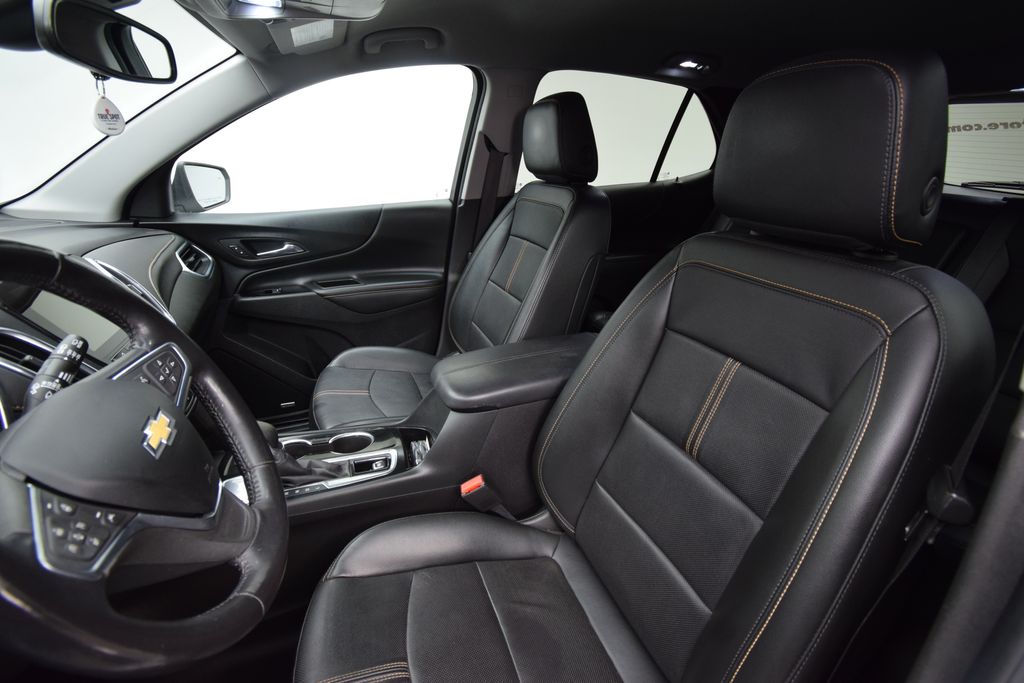 used 2022 Chevrolet Equinox car, priced at $22,400