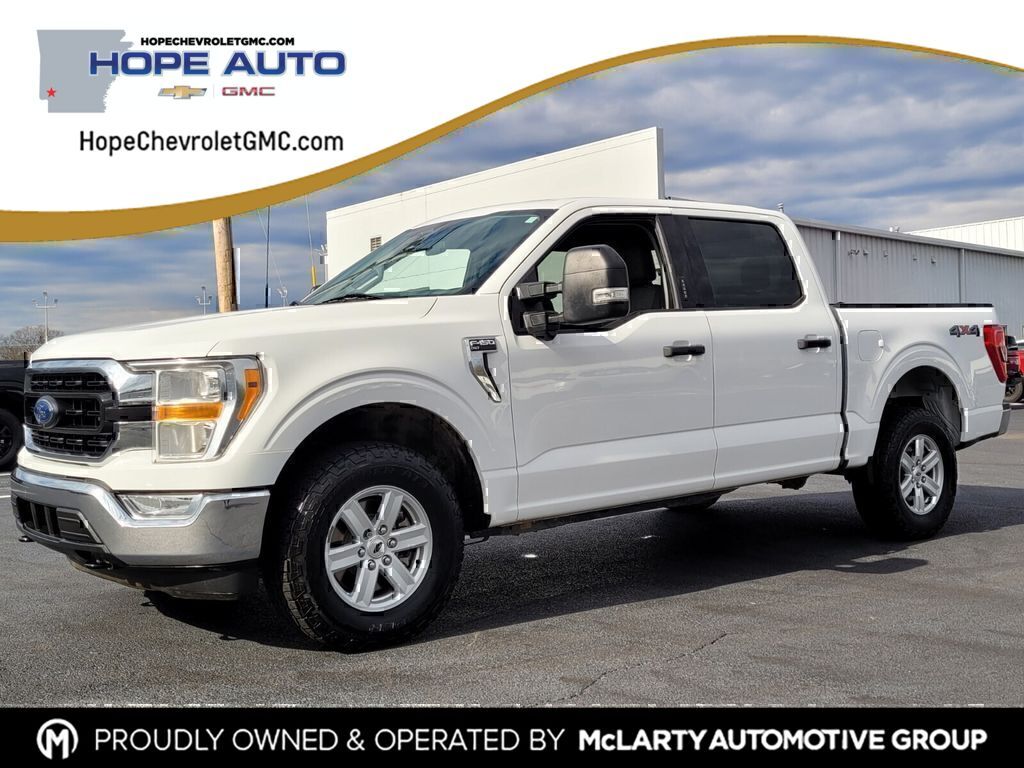 Oxford White 2021 Ford F-150 XLT SuperCrew 4WD Pickup Truck Four-Wheel Drive Automatic
