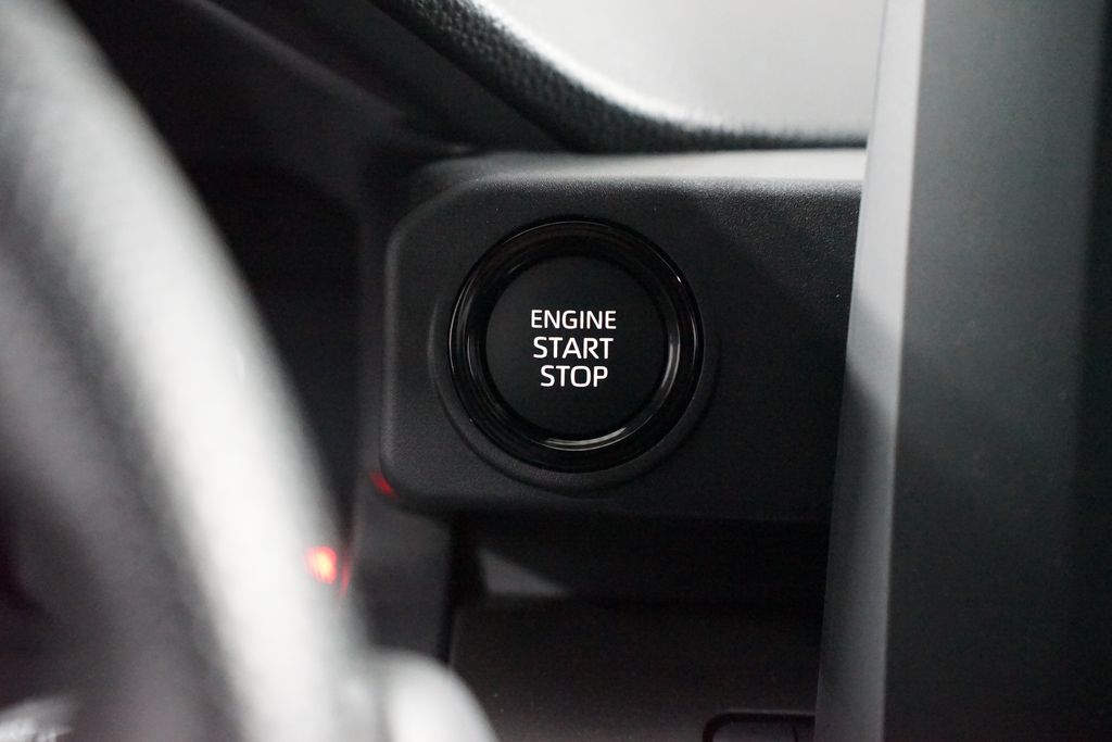 Thumbnail: 2025 Toyota Tacoma - 18