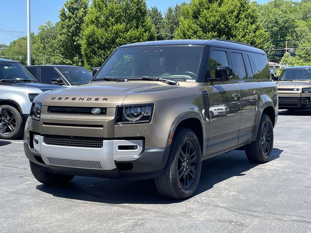 2023 Land Rover Defender 130 SE AWD