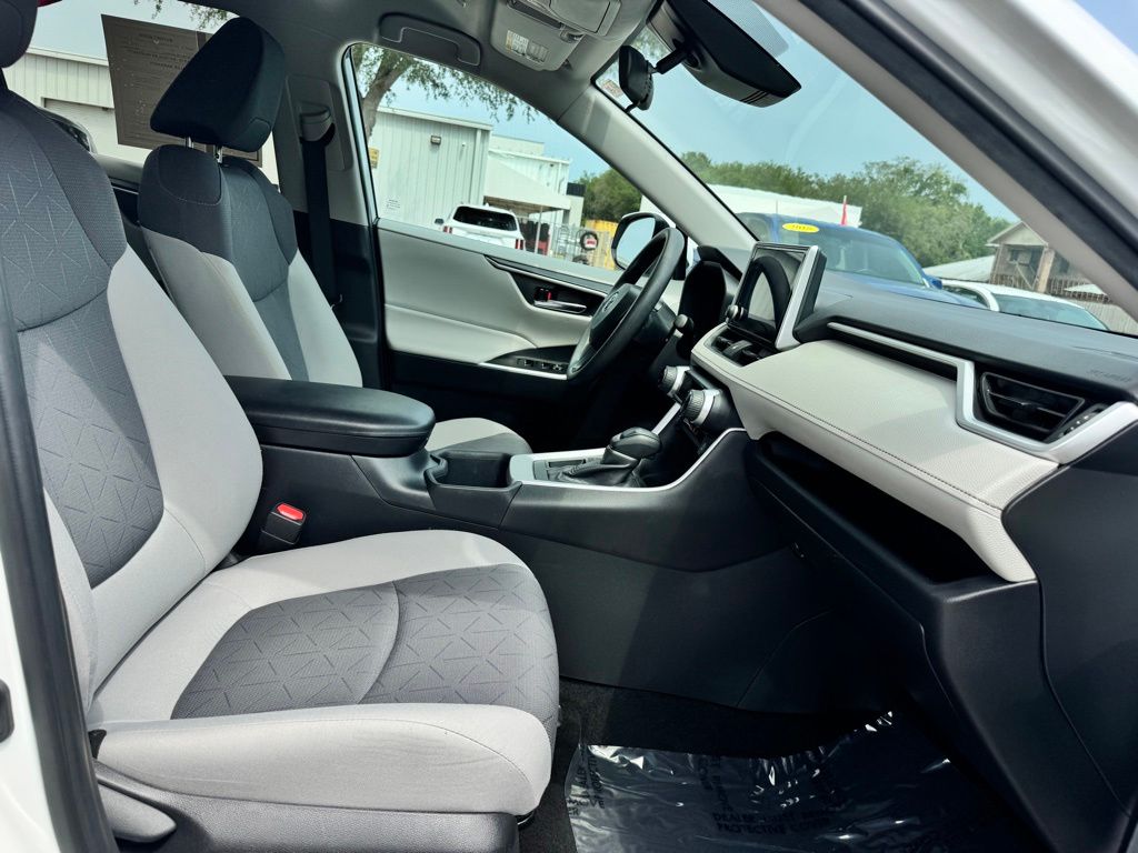 Used 2024 Toyota RAV4 SUV