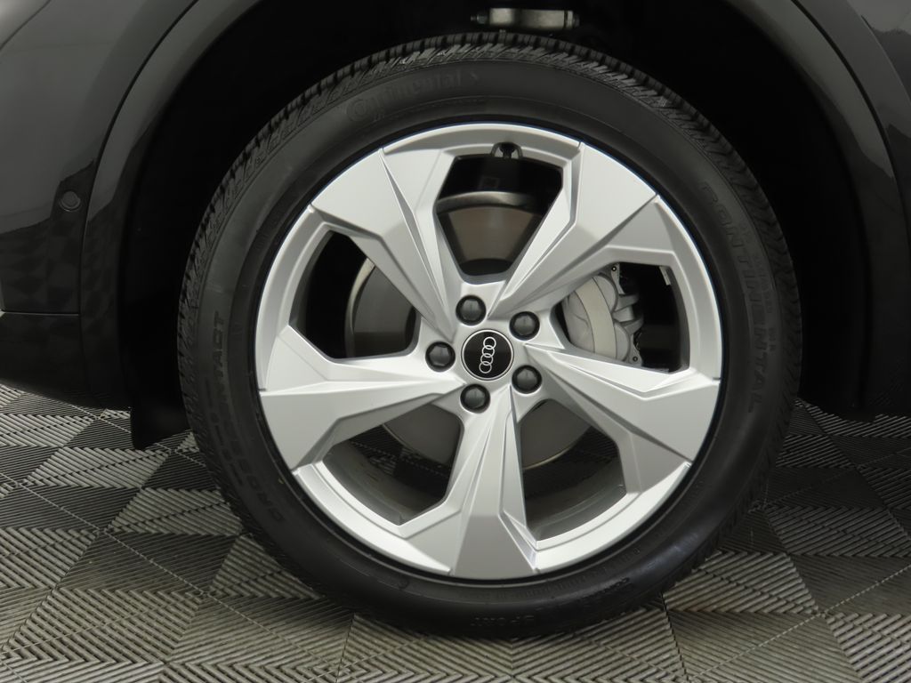 2022 Audi Q5 e Prestige 31