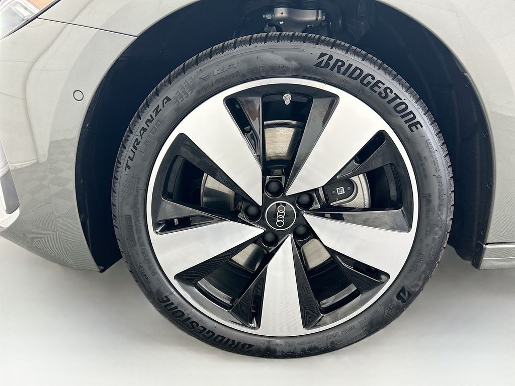 Thumbnail: 2025 Audi A5 - 29