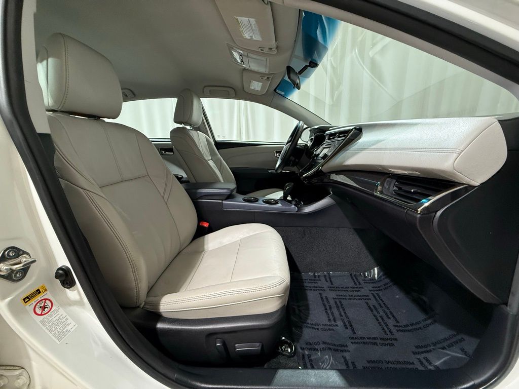 Thumbnail: 2014 Toyota Avalon - 20