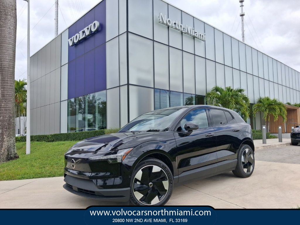 2026 Volvo EX30 Twin Motor Performance Ultra