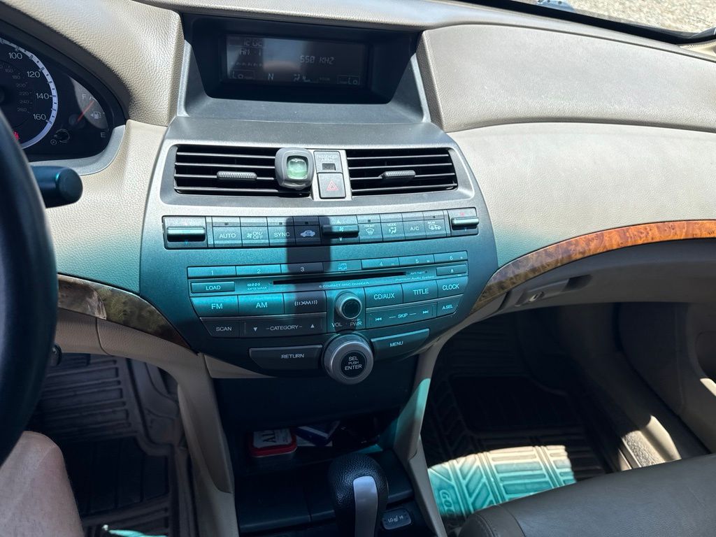 Thumbnail: 2010 Honda Accord - 8
