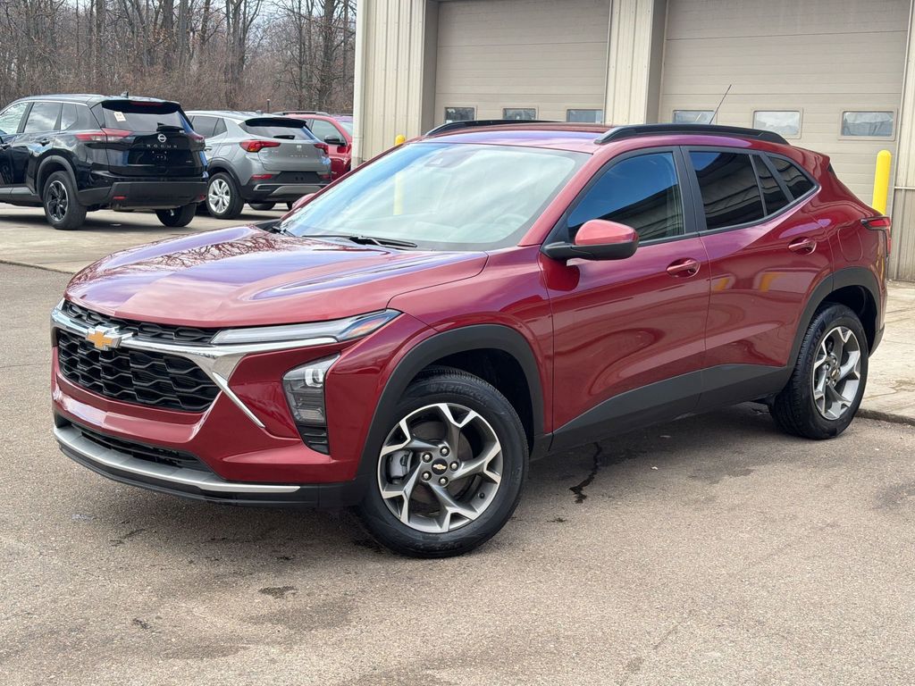 2025 Chevrolet Trax LT FWD