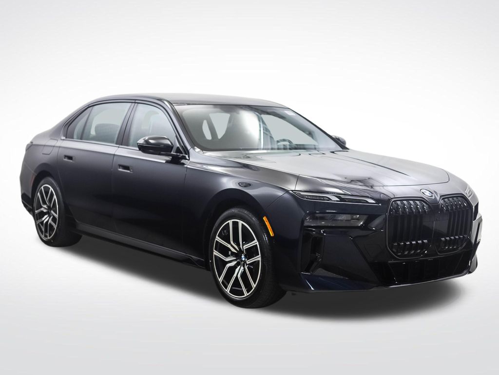 Thumbnail: 2026 BMW 7 Series - 7