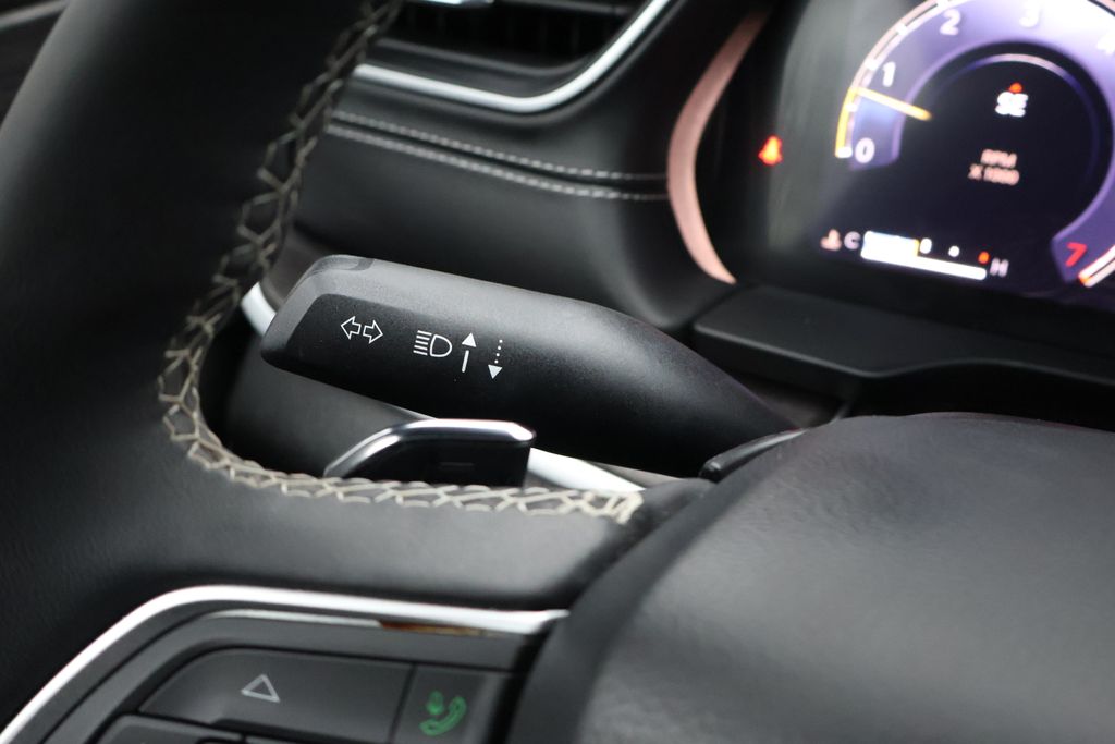 Thumbnail: 2024 Jeep Grand Cherokee L - 22