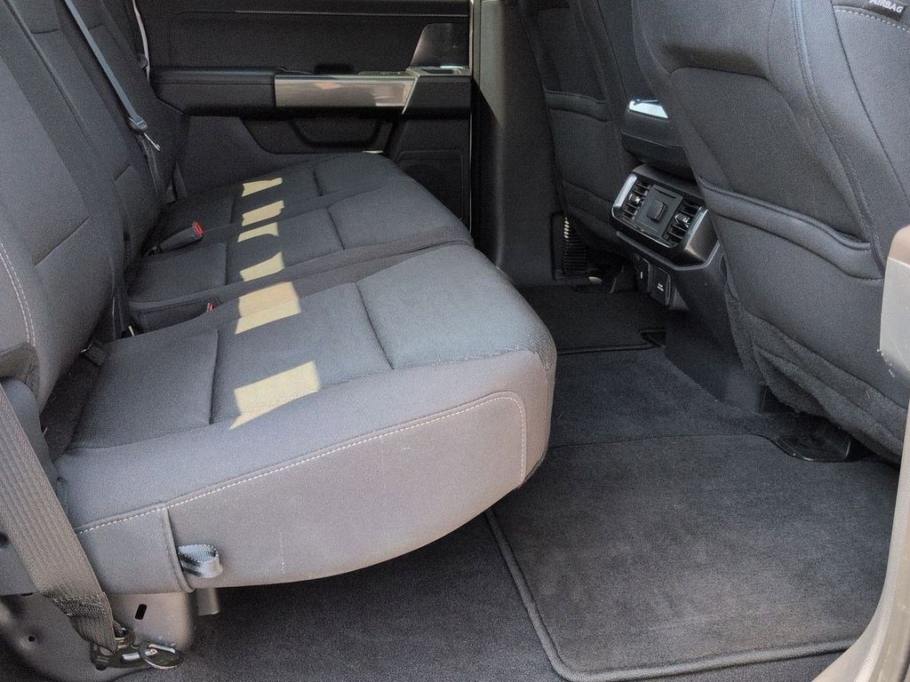 2023 Ford F-150 XLT - Photo 22