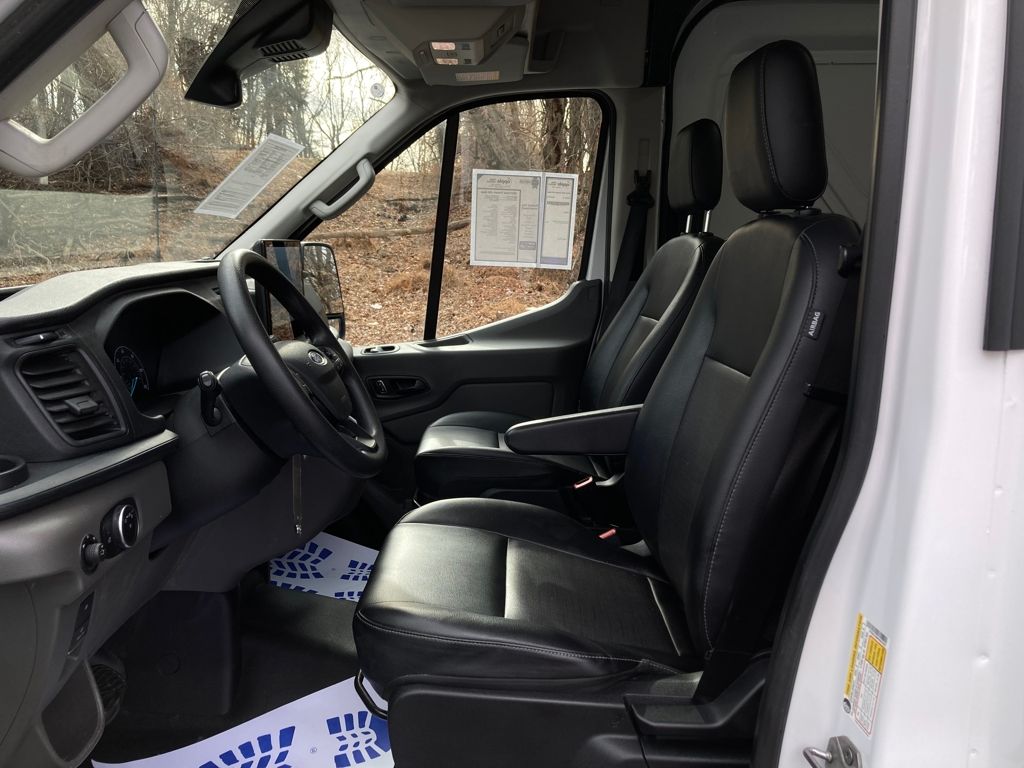 2023 Ford Transit-250 Cargo Van 