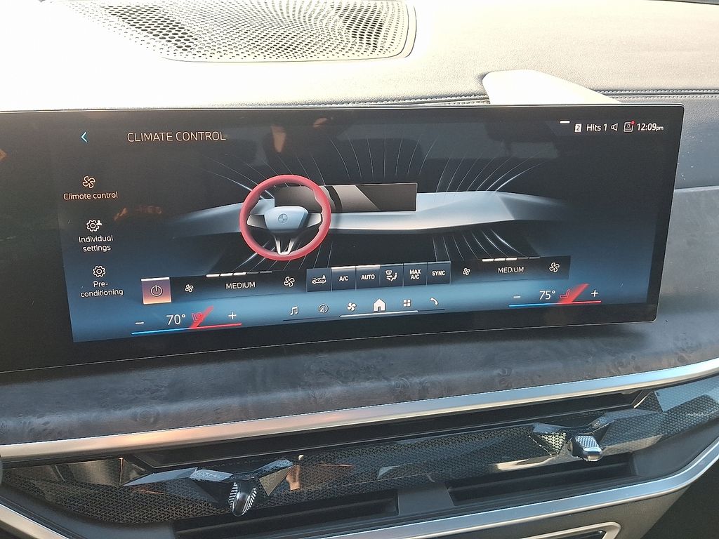 Thumbnail: 2025 BMW X5 - 18