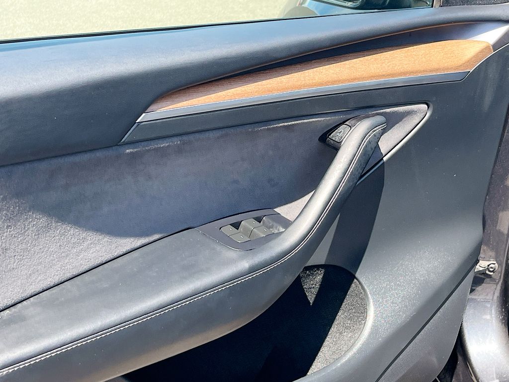 Used 2024 Gray Tesla Standard Range image 18