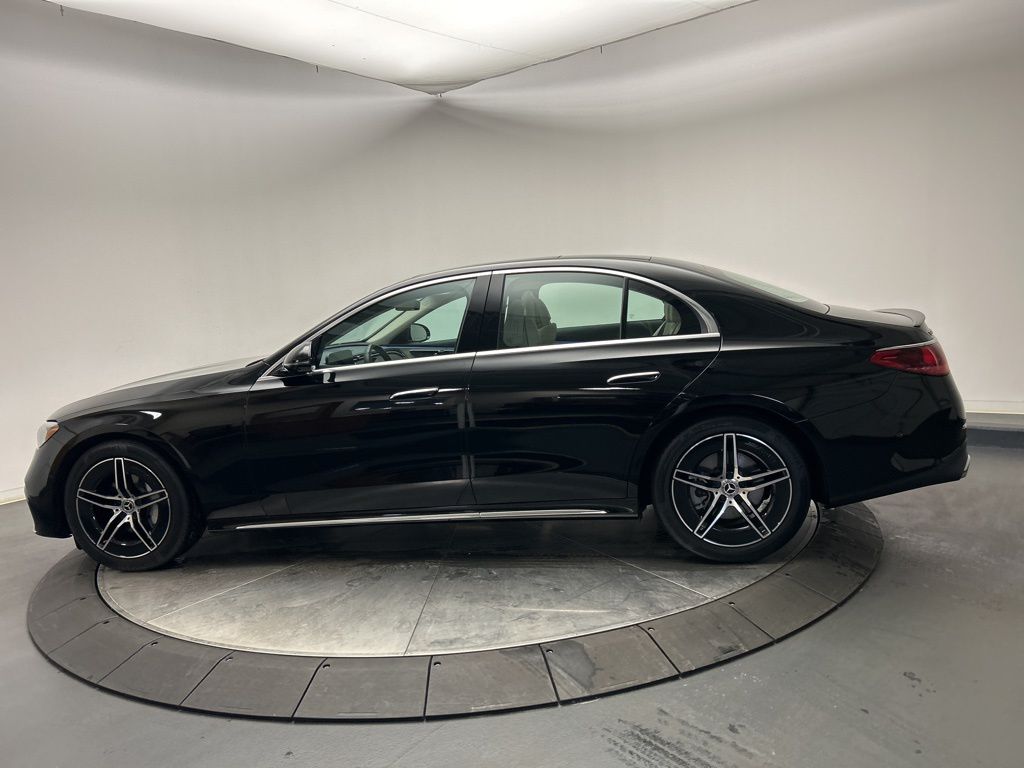 Thumbnail: 2025 Mercedes-Benz E-Class - 5