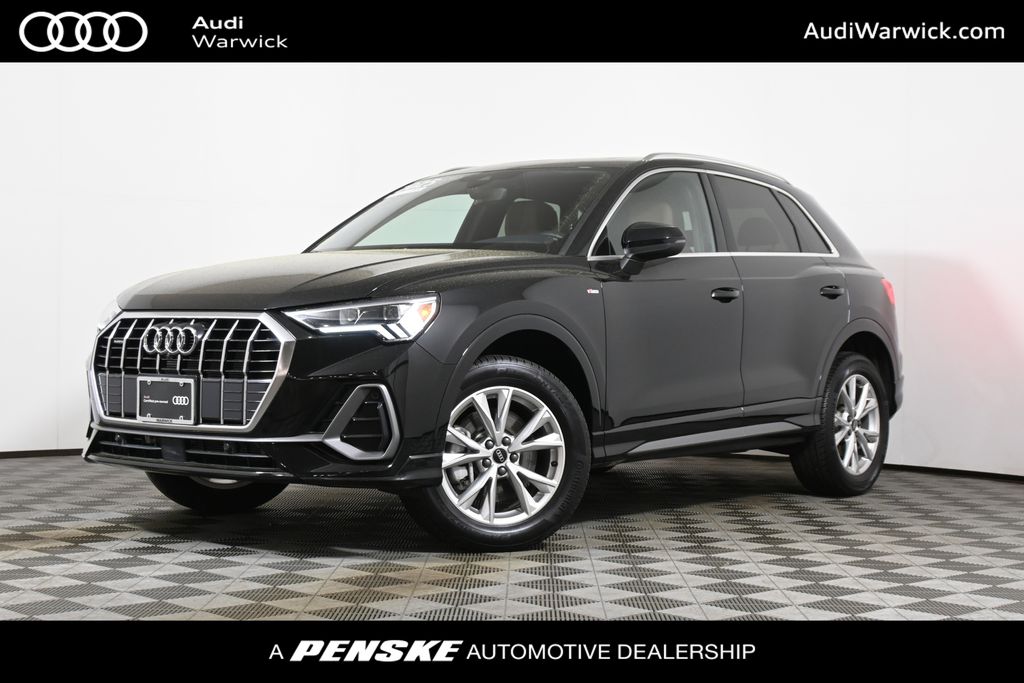 Thumbnail: 2025 Audi Q3 - 1