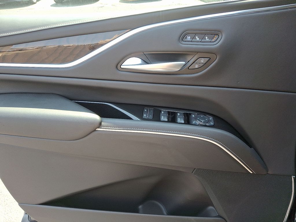 2024 Cadillac Escalade ESV Sport Platinum 15