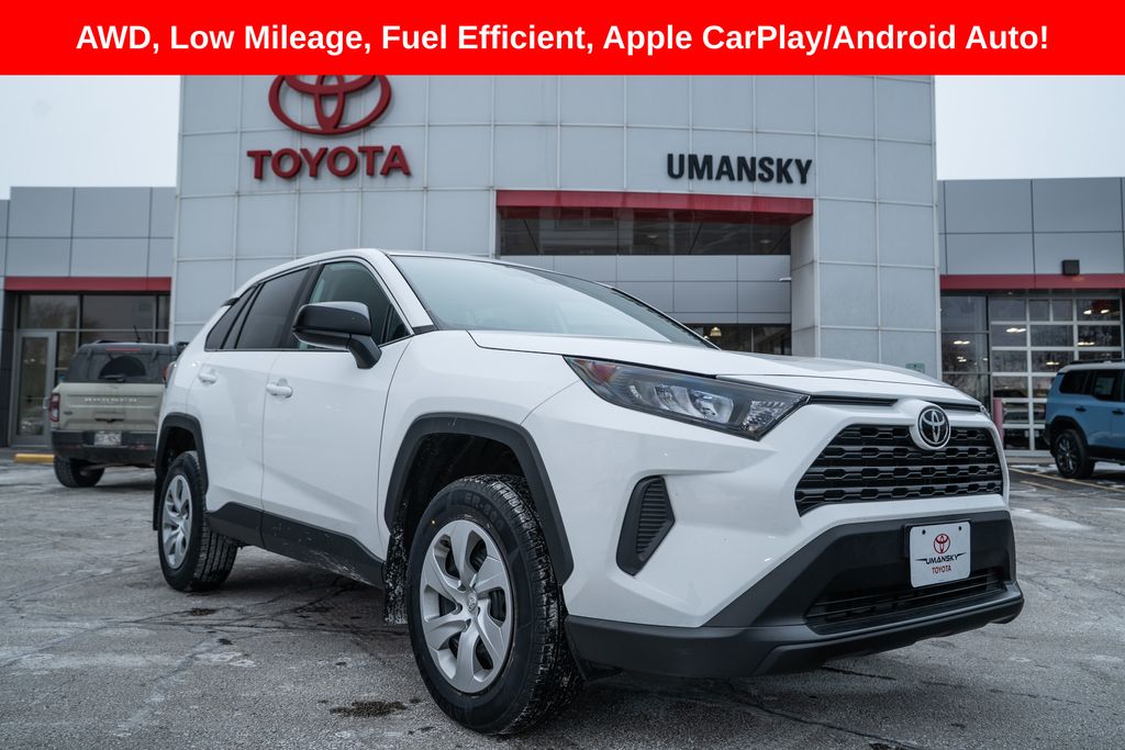 2022 Toyota RAV4 LE