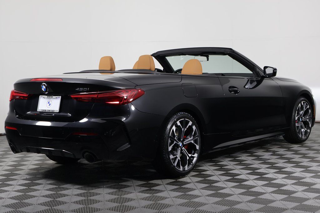 Thumbnail: 2027 BMW 4 Series - 3