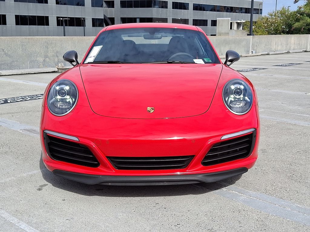 Thumbnail: 2019 Porsche 911 - 6