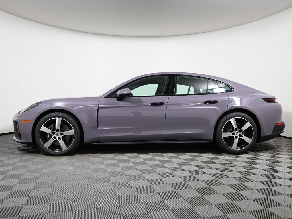 2025 Porsche Panamera  3