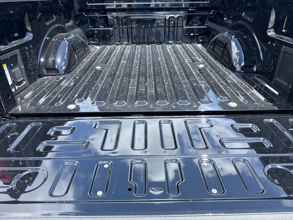 New 2026 Black Ford XLT image 36