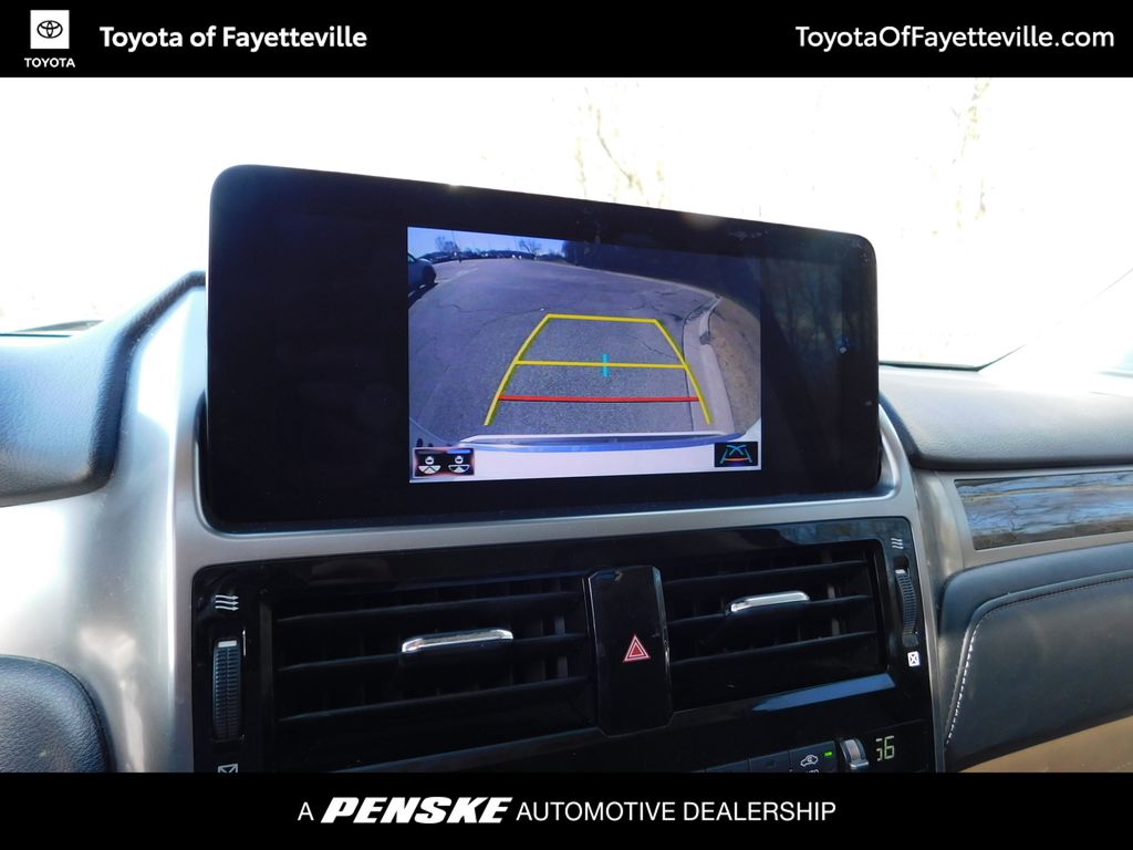 Thumbnail: 2022 Lexus GX - 11