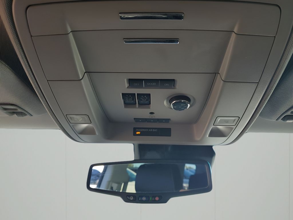 Used Car 2018 Chevrolet Tahoe  Lt For Sale Under $30,000 In Austin, Texas