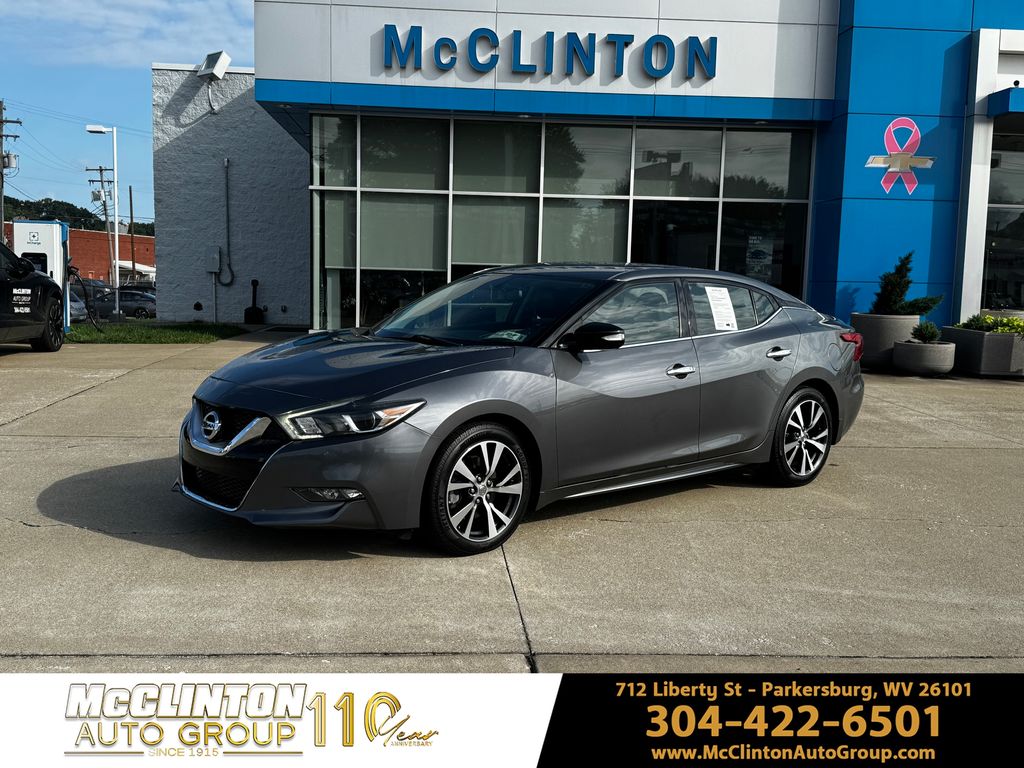  2017 Nissan Maxima SV FWD   