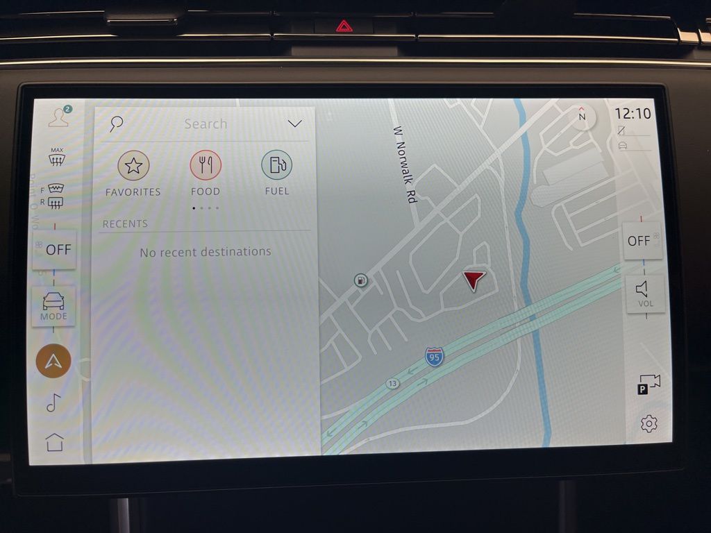 Thumbnail: 2026 Land Rover Range Rover - 18